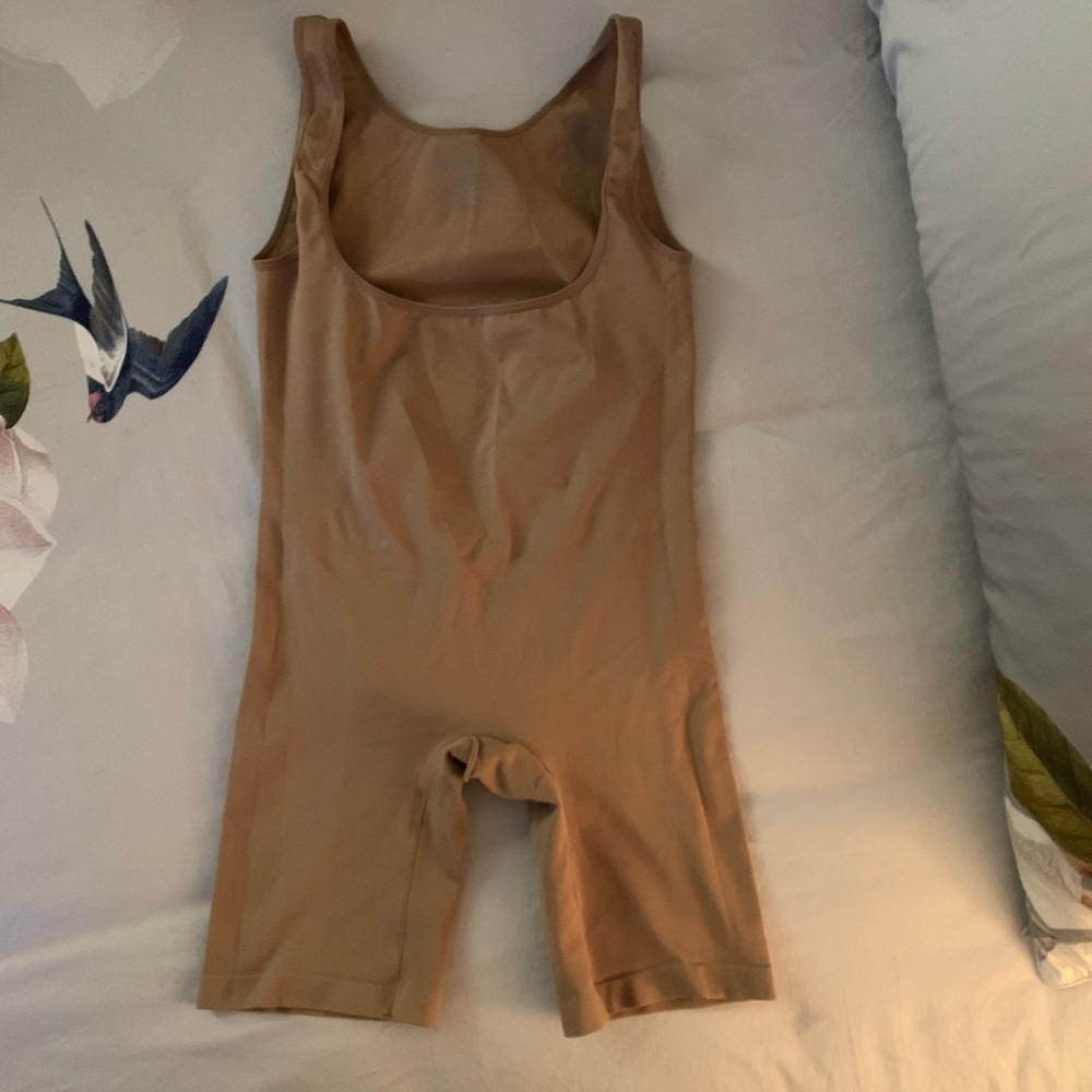 Cacique shapewear (size 18/20)